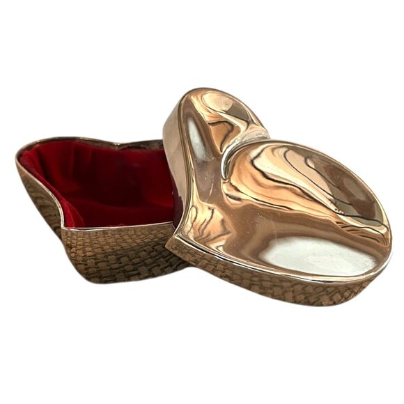Vintage Silver Heart Jewelry Box Red Velvet Lined Trinket Box Romantic Vanity - Picture 1 of 5